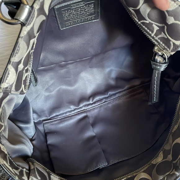 Authentic Coach shoulder bag - Picture 12 of 17